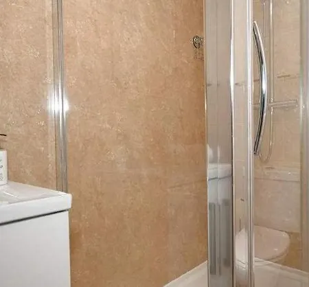 아파트 Ground Floor At The Lawns - Lovely Chic Ground Floor 파일리